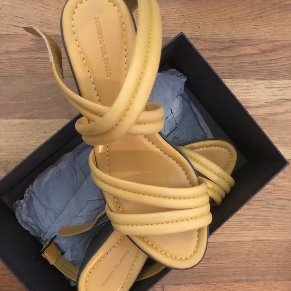 Roberto Del Carlo Yellow Leather Wedge Sandals